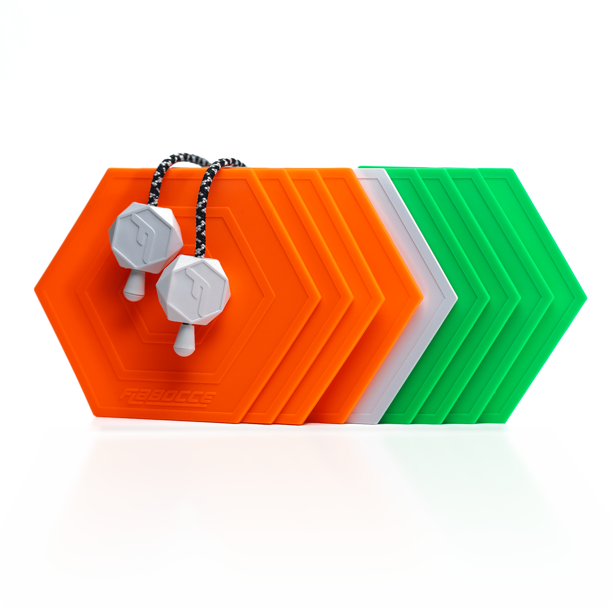 The Dragon flat bocce set with orange and green flabs